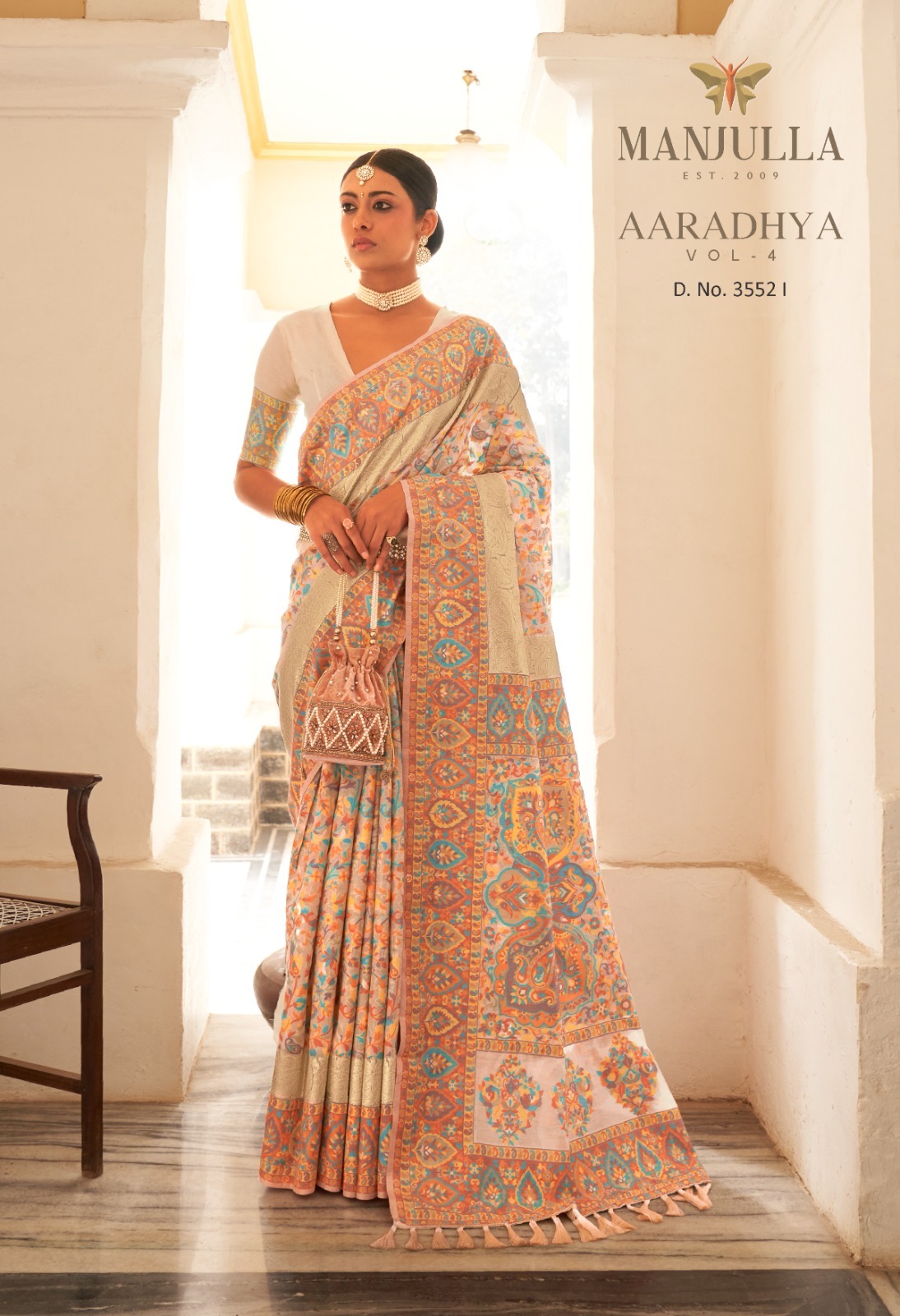 Manjulla Aaradhya 3552-I