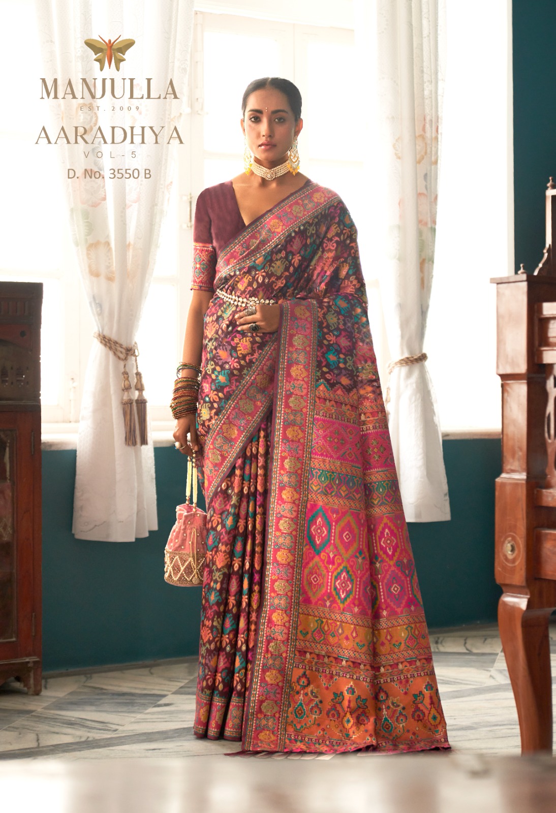 Manjulla Aaradhya 3550-B