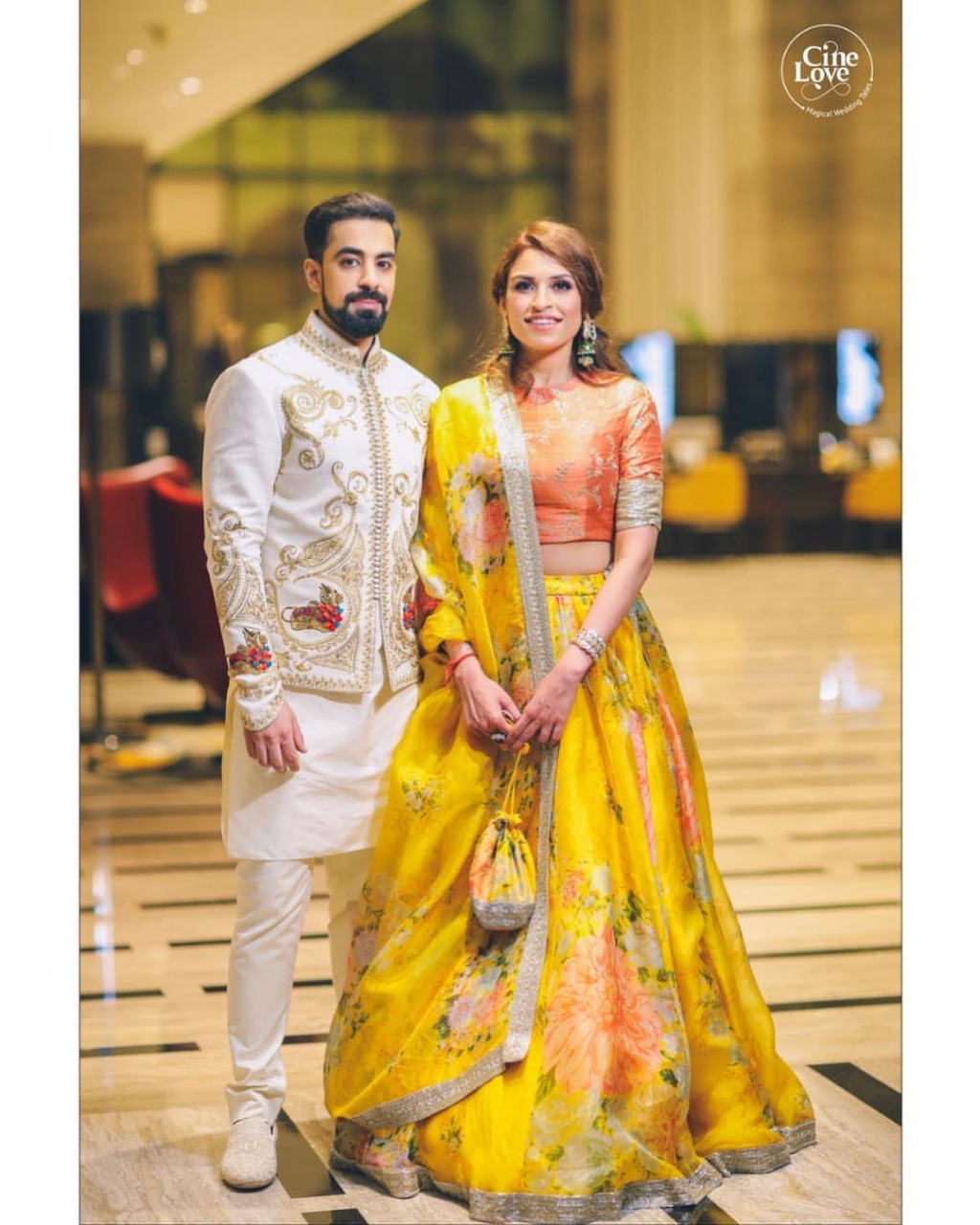 Photo of Floral print Sabyasachi lehenga in white and gold-tmf.edu.vn