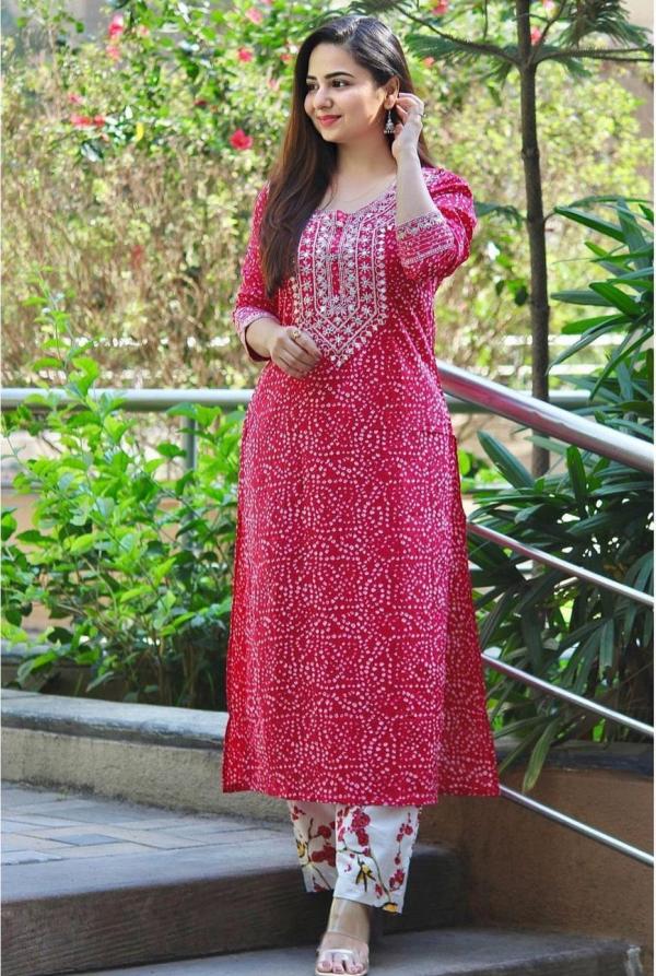 Non Catalog Bandhani Print Kurti With Pent  